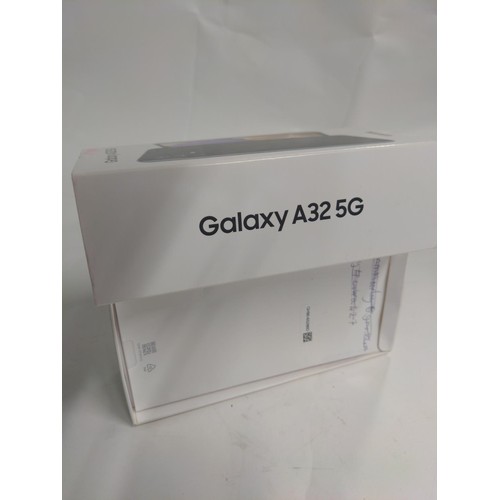 609 - Samsung Galaxy A32 5G mobile phone, with protective case & box, no charging cable, factory reset