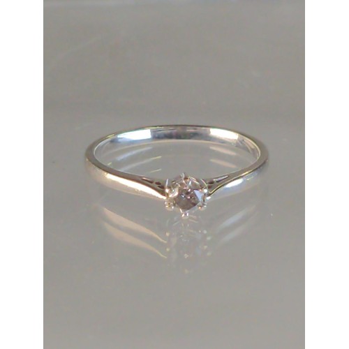 567 - 9ct white gold & diamond solitaire ring, size S, 2.26 grams