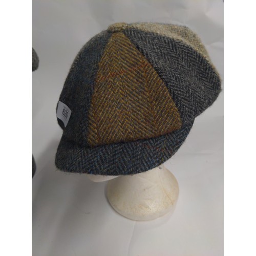 626 - Two mens caps, one Harris tweed and one other, size 57 and 58