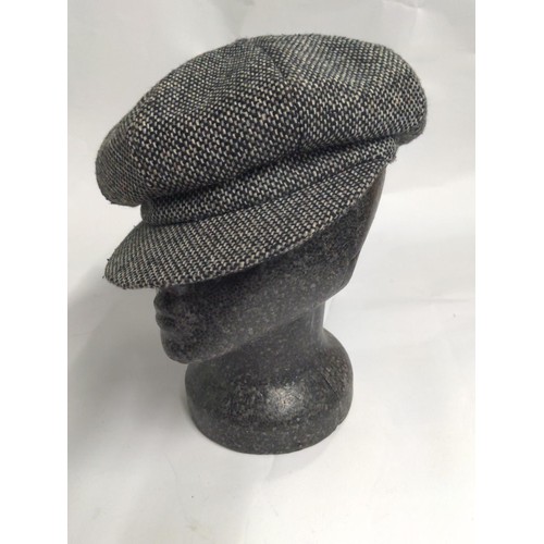 626 - Two mens caps, one Harris tweed and one other, size 57 and 58