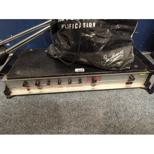 653 - V-S Bass head by HH Electronics, with various cables & mic stand