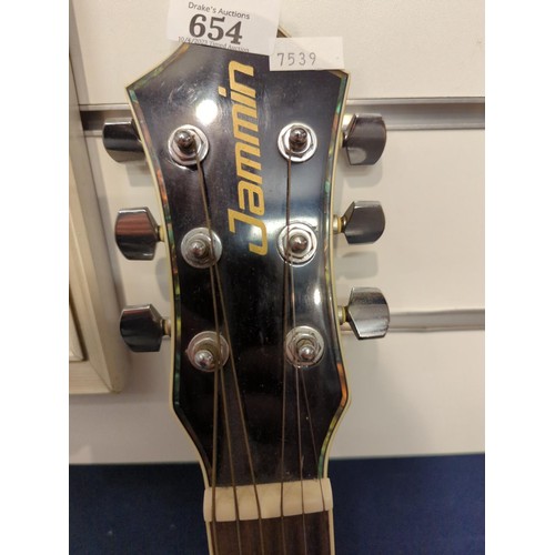 654 - Jammin electro-acoustic guitar with cutaway body, together with Vision MG20 20w practise amp. Does n... 