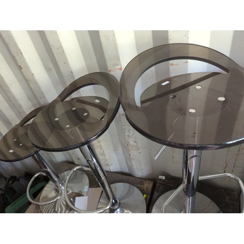 336 - 3 chrome based adjustable stools