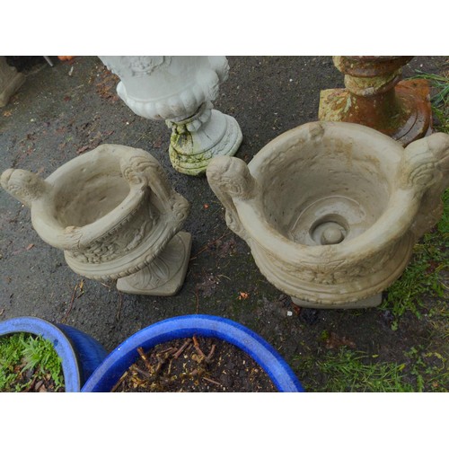 19 - Pair of Two-Handled Urns - 2 large decorative concrete 2-handled urns. H53cm D48cm