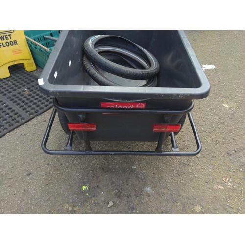 124 - Proline 90L Bike trailer, with removable plastic tub liner