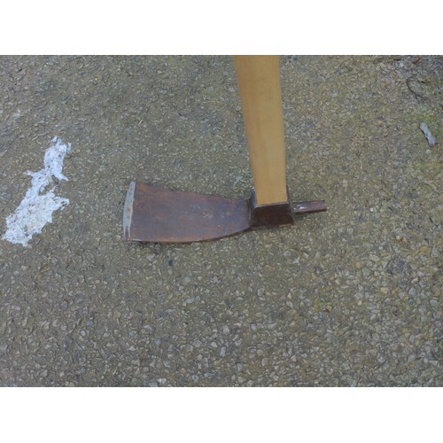 139 - An Adze & bent pitch fork tool