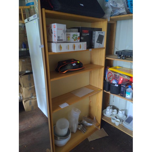 203 - Shelf unit (one side is slightly bent) W90cm H170cm D25cm