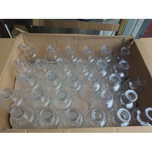 207 - 8x boxes (various sizes & fullness) of 200ml clear glass bottles