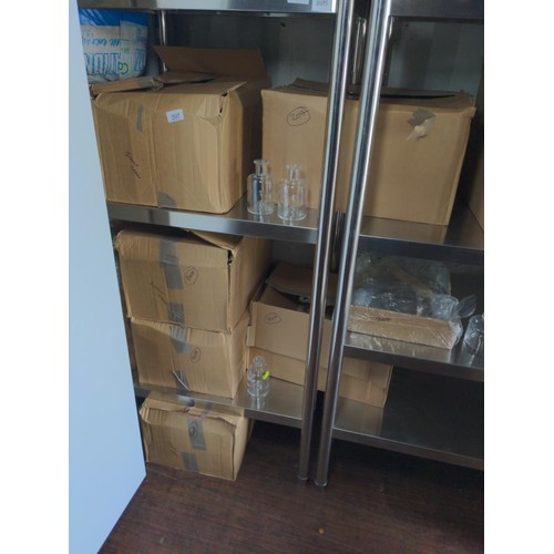 207 - 8x boxes (various sizes & fullness) of 200ml clear glass bottles