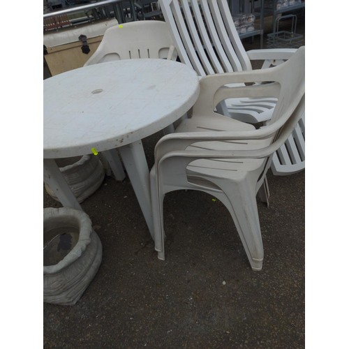 54 - Patio table & 4 chairs with sunlounger