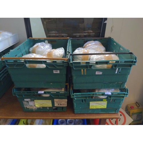 249 - 90kg (in 12 7.5kg bags) of food-grade sodium bicarbonate. Does not include crates.