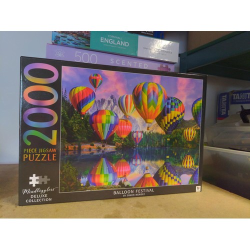 308 - Collection of 14 different jigsaw puzzles. 