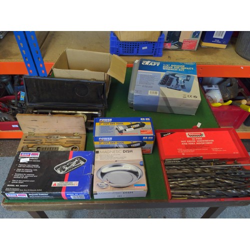 320 - Various boxed tools & sets: 1/2