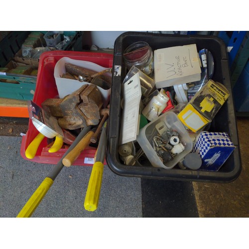 321 - Large box of tools inc. Vice, gardening tools etc. together with box of mixed fixings, nails etc.