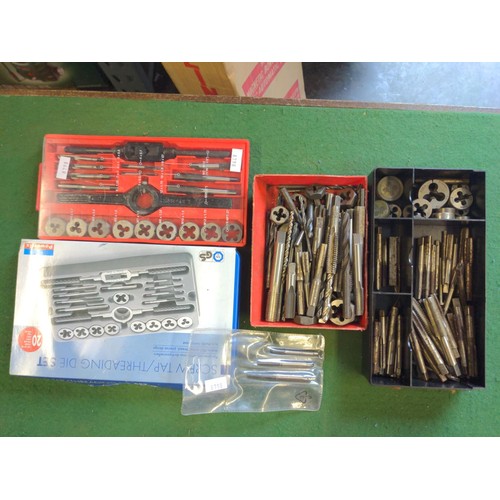 324 - Large quantity of tap & die bits & sets, and HSS drill bits & threading tools