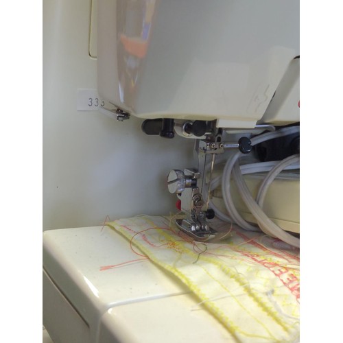 373 - Janome memory craft 8000 CE Sewing machine - Returned as non-working - spares and repair for reoffer... 