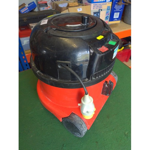 410 - Henry Hoover 110 V