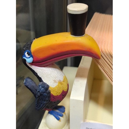 670 - Guinness Heritage Toucan Note Block holder and beermats