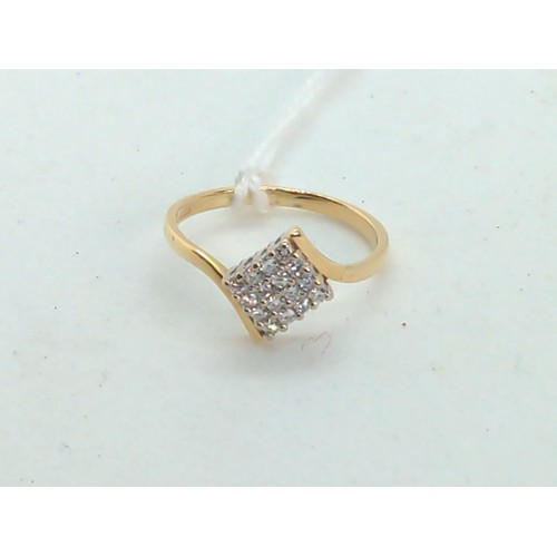 650 - 18ct gold and square diamond cluster ring, size P, gross weight 2.6 grams