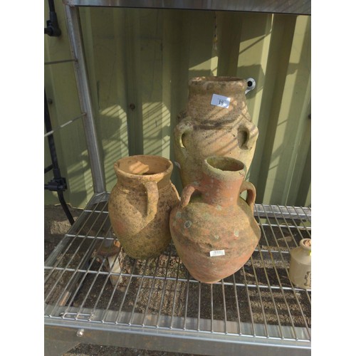 18 - 3 terracotta pots. Tallest H40cm