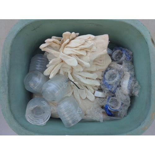 230 - Collection of white lint free gloves, small glass dishes + ceramic napkin rings