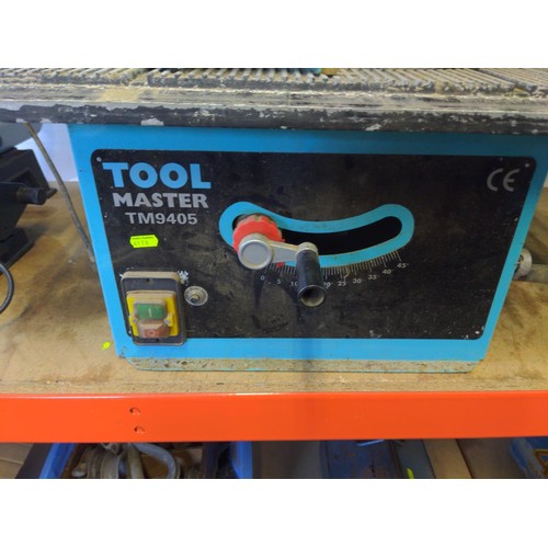 238 - Tool master TM/9405 table saw 10inch 