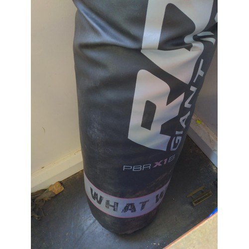 258 - RDX Giat indoor PBRX1B Punch bag. H 140 CM