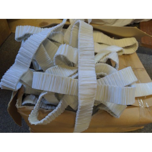 260 - Six boxes of Bonadex elastic B48.62, B32.91, (100 M and 75 m )