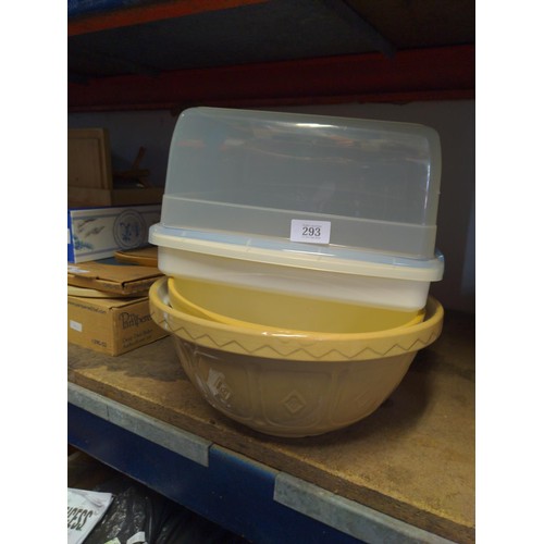 293 - TG Green ltd plus one other mixing bowls and a plastic cake box (cracks to lid)