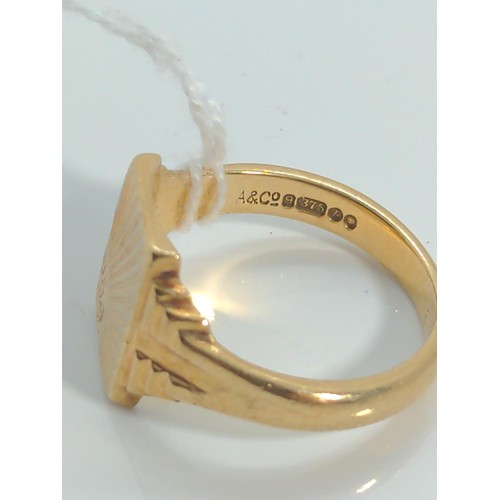 634 - 9ct gold signet ring, with sunburst design and engraved intials, size T, 5.8 grams