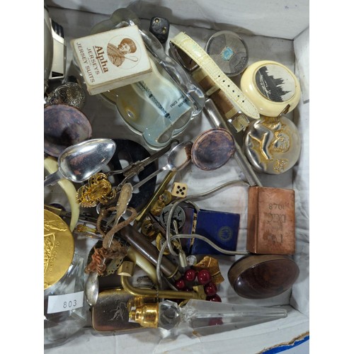 602 - Tray of mixed collectables, including badges, boxes, rolled gold bracelet and other items