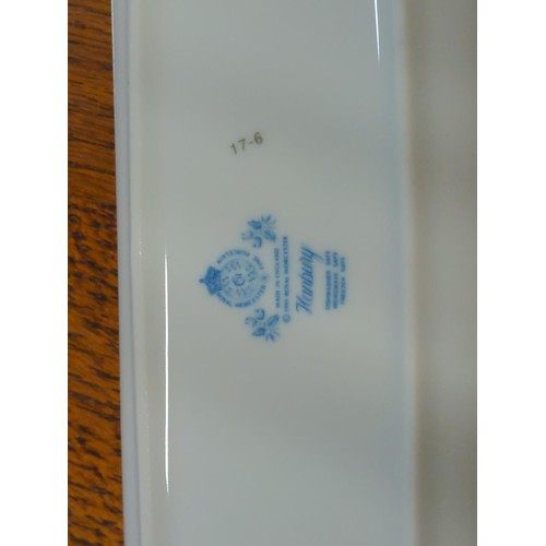 552 - Royal Worcester Hanbery mint tray + horderves dish blue and white floral