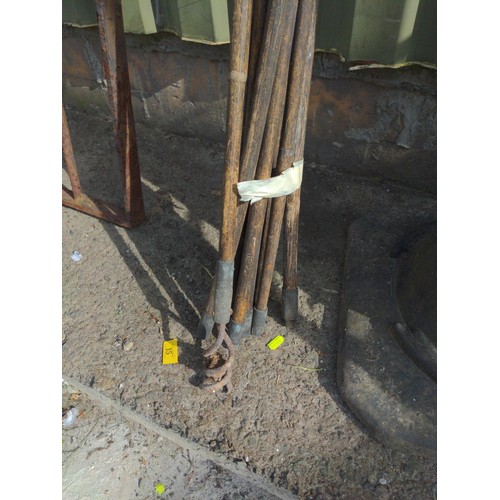 15 - Set of drain-clearing rods