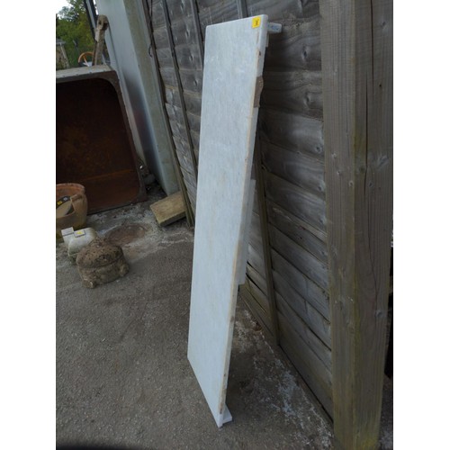 81 - Marble hearth. 137cm wide