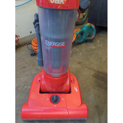 51 - Vax energise vacuum cleaner