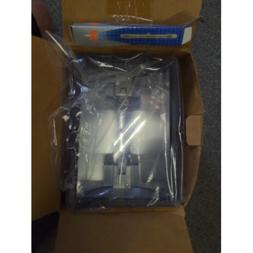 279 - 3 boxed security lights and an Aldi air chisel.