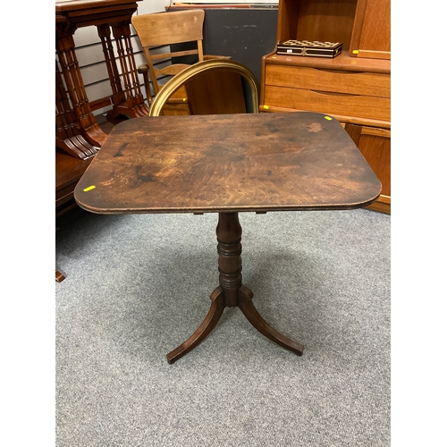 832 - Pedestal tilt top table in hardwood finish with turned centre column. W69D52H73cm