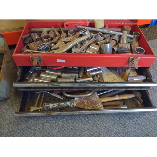 231 - Large quantity of tools inc sockets & spanners, in 2 metal tool boxes