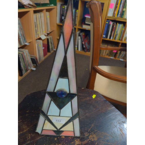 333 - Stained glass obelisk lamp.