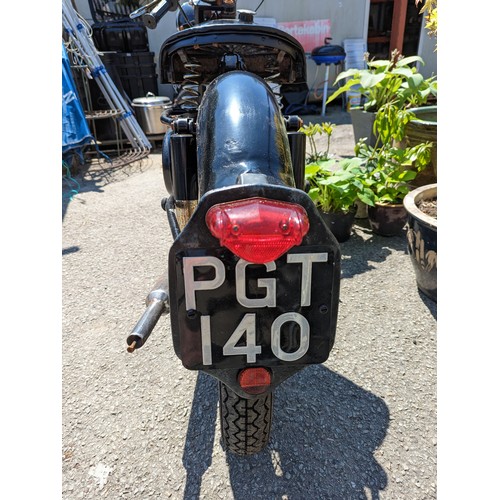 1C - 1952 Francis Barnett motorcycle. 198cc. Project bike. Viewing in person recommended