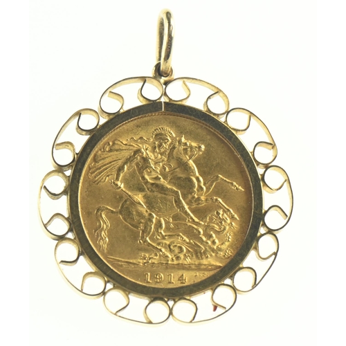 44 - 1914 George V full sovereign, in a 9ct gold pendant mount, gross weight 10.67 grams