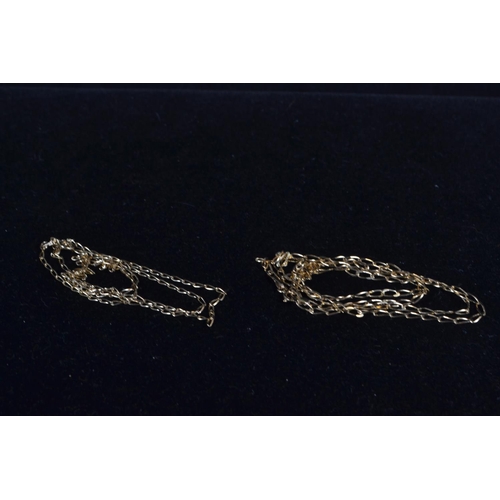 90 - Two 9ct gold neck chains, circumference 450mm and 500mm respectively, gross weight 3.9 grams