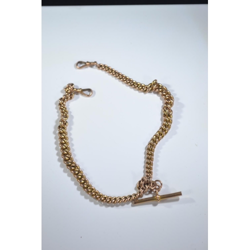 101 - 9ct gold belcher chain with T-bar, gross weight 22.92 grams