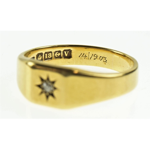 124 - 18ct gold and diamond ring, hallmarked Birmingham 1945, size U1/2, gross weight 7.5 grams