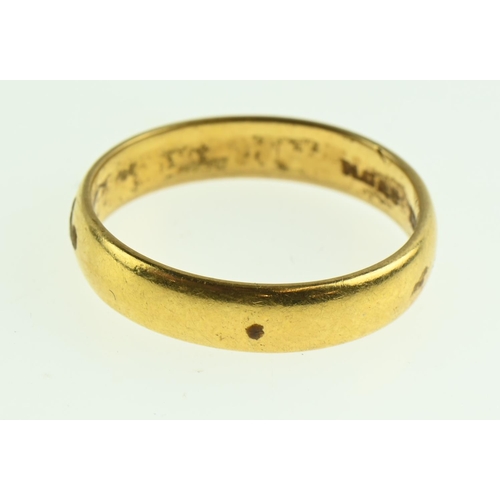 223 - 22ct gold band ring, size S, 5.42 grams