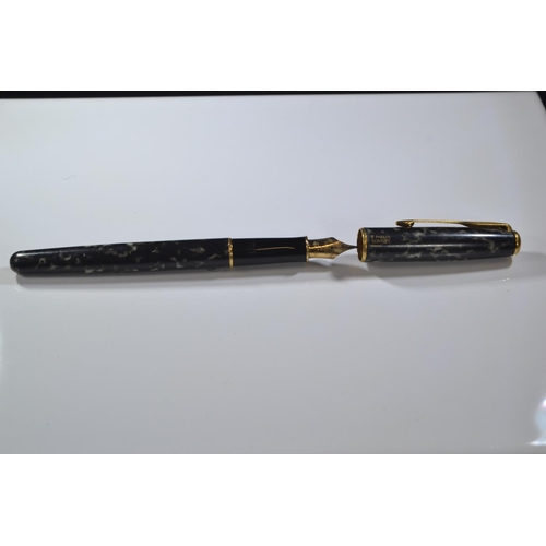 276 - Two fountain pens, one Parker Sonnet Moonbeam Marble 18k nibbed pen and one Parker fountain pen 925 ... 