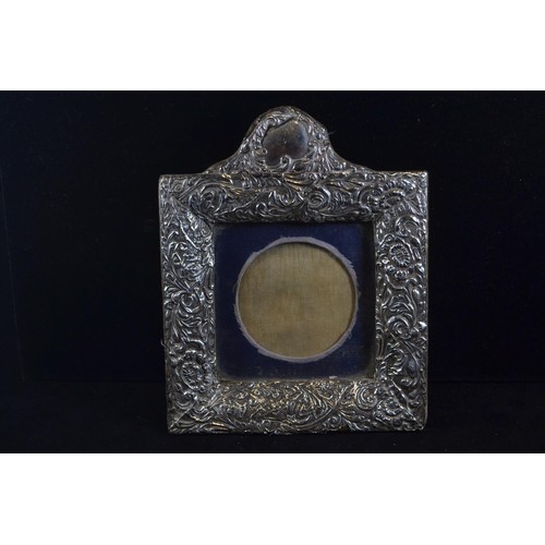 301 - Silver photo frame, hallmarks rubbed, 13 x 16.5cm