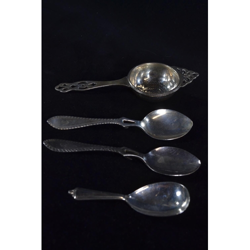 337 - Pair of silver honey spoons, Roberts & Belk, Sheffield 1930 & 1931, initialled, togethe... 