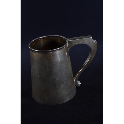 350 - Silver tankard, Charles Boyton, London 1934, of tapering form, initialled 'GPWC 6.9.35' height ... 