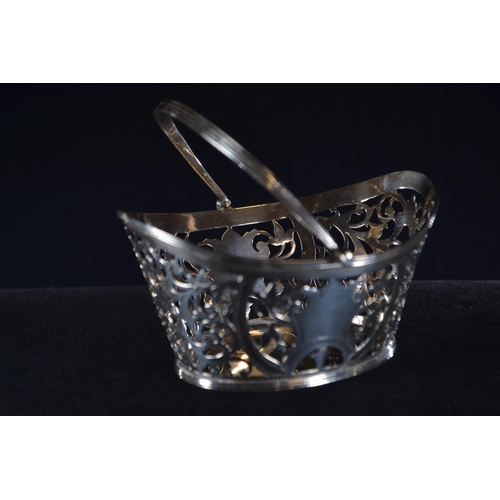 369 - Edwardian silver pierced swing handled basket, George Nathan & Ridley Hayes, Chester 1902, heigh... 